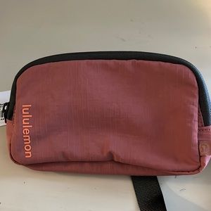 Lululemon mini belt bag